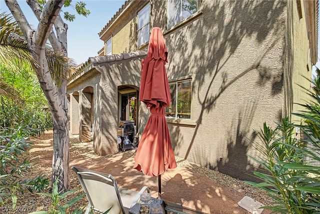 1045 Via Canale Drive, Henderson, NV 89011
