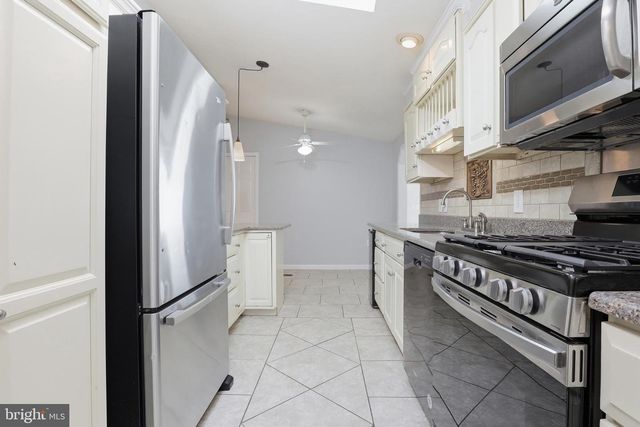 2530 MILL CREEK RD, Dover, PA 17315