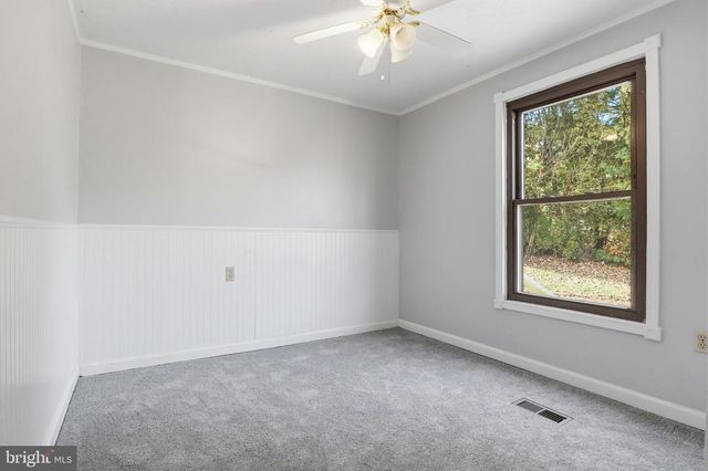 2530 MILL CREEK RD, Dover, PA 17315