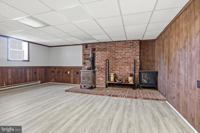 2530 MILL CREEK RD, Dover, PA 17315