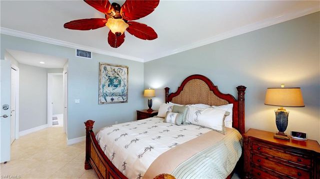 210 Waterside CIR 101, Marco Island, FL 34145