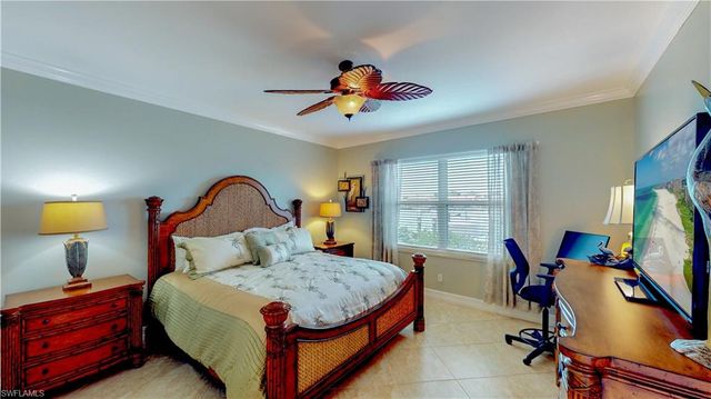 210 Waterside CIR 101, Marco Island, FL 34145