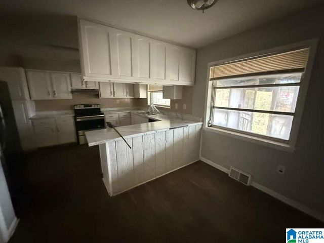 1425 HEFLIN AVENUE W, Birmingham, AL 35214