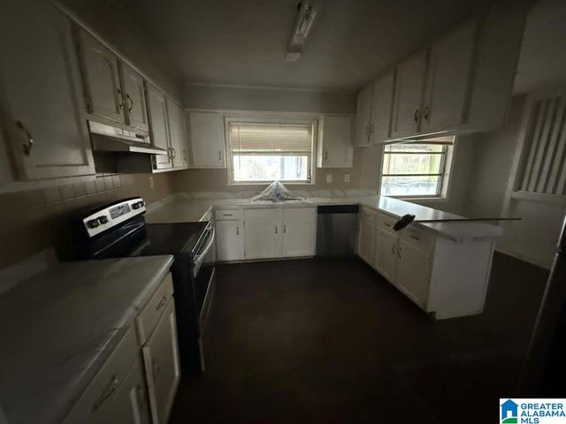 1425 HEFLIN AVENUE W, Birmingham, AL 35214