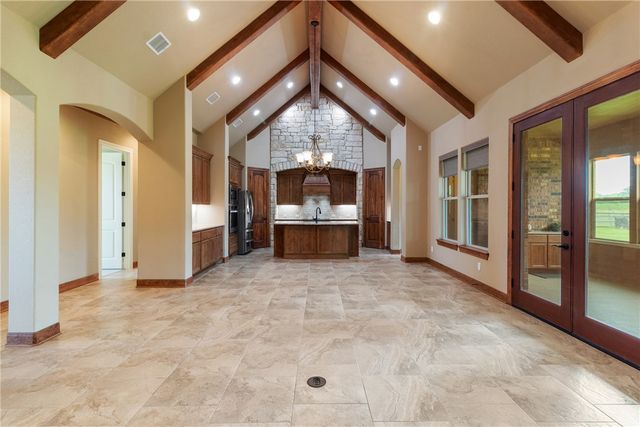 10040 Henley Cove, Iola, TX 77861