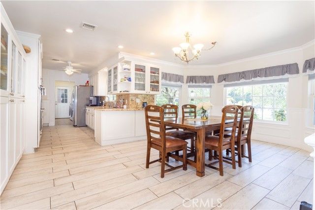 19308 Lemarsh Street, Northridge (los Angeles), CA 91324