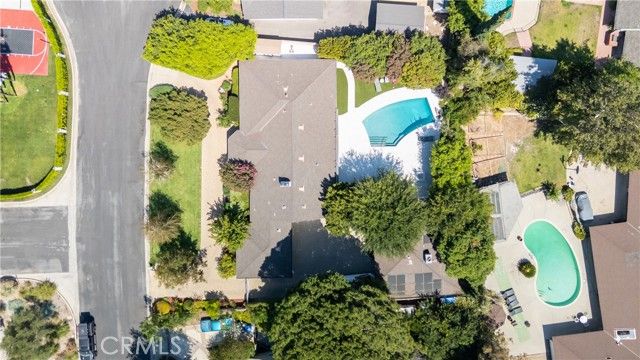 19308 Lemarsh Street, Northridge (los Angeles), CA 91324