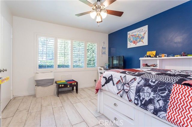 19308 Lemarsh Street, Northridge (los Angeles), CA 91324