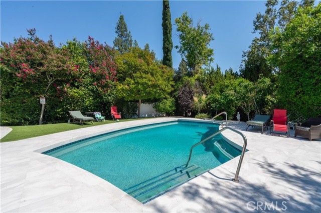 19308 Lemarsh Street, Northridge (los Angeles), CA 91324