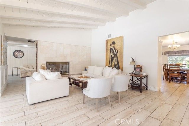 19308 Lemarsh Street, Northridge (los Angeles), CA 91324