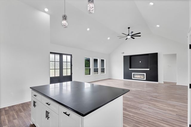 901 Old Maypearl Road, Waxahachie, TX 75167