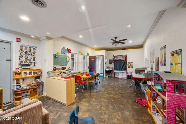 101 E Plaza Drive, Joplin, MO 64804