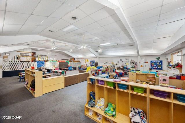 101 E Plaza Drive, Joplin, MO 64804