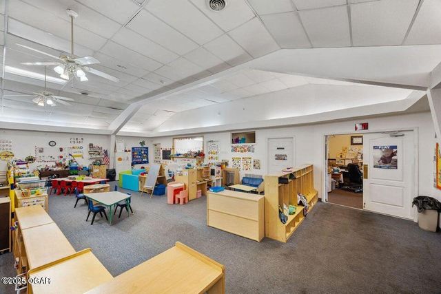 101 E Plaza Drive, Joplin, MO 64804