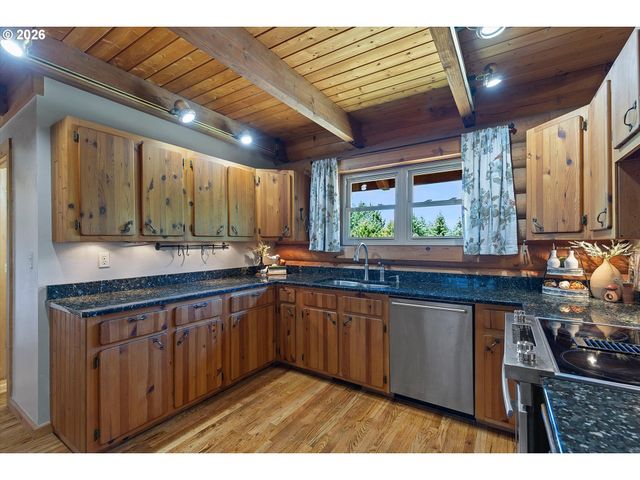 19791 Ne BROOKS Ln, Newberg, OR 97132