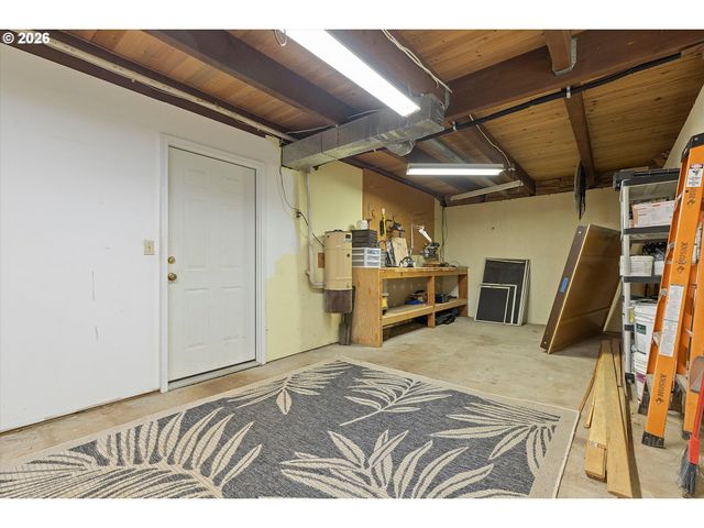 19791 Ne BROOKS Ln, Newberg, OR 97132