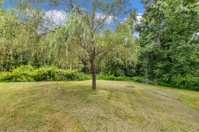 354 Donna Dr, Clarksville, TN 37042