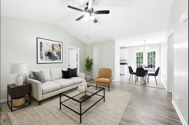 354 Donna Dr, Clarksville, TN 37042