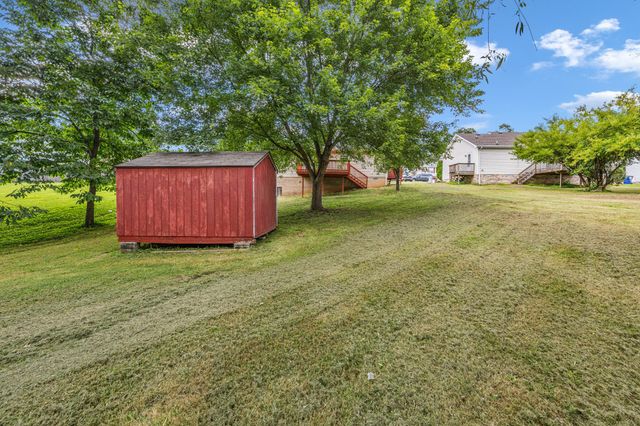354 Donna Dr, Clarksville, TN 37042