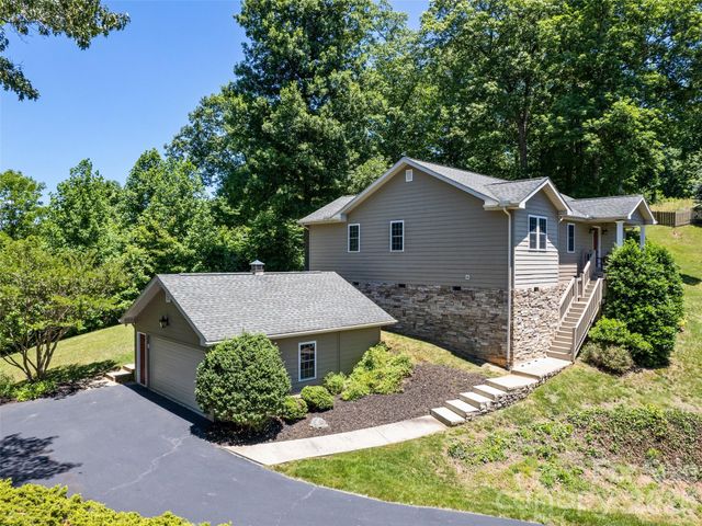 283 Blake Drive, Canton, NC 28716