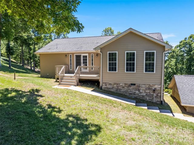 283 Blake Drive, Canton, NC 28716