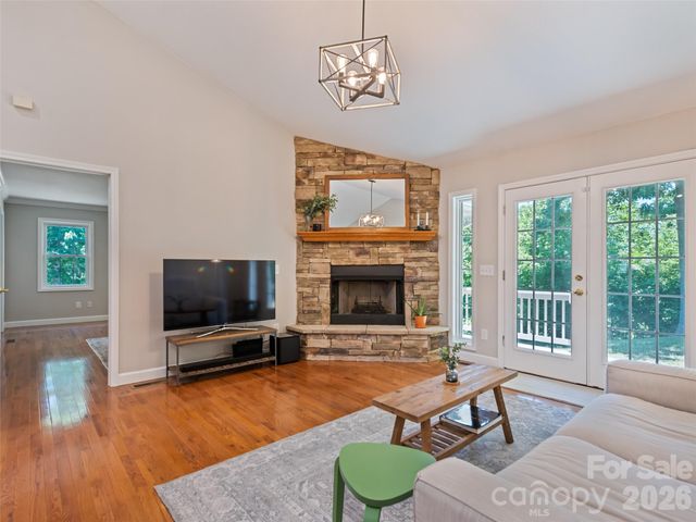 283 Blake Drive, Canton, NC 28716