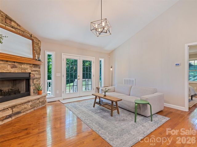 283 Blake Drive, Canton, NC 28716