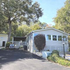 61 Saxon Ct., Murrells Inlet, SC 29576