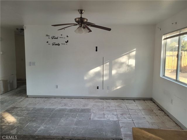 25064 Avenida Laredo, Barstow, CA 92311
