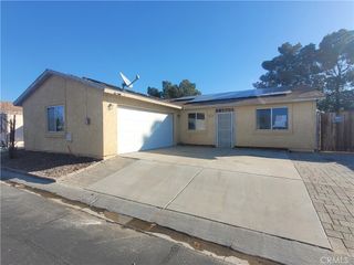 25064 Avenida Laredo, Barstow, CA 92311