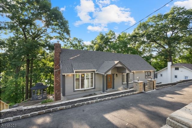 19 Cliffside Trl, Denville Twp., NJ 07834