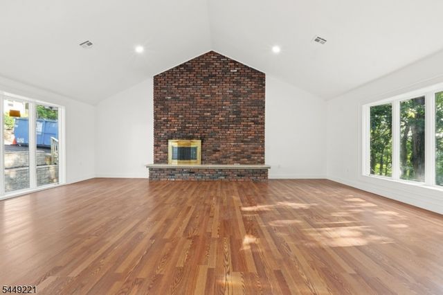 19 Cliffside Trl, Denville Twp., NJ 07834