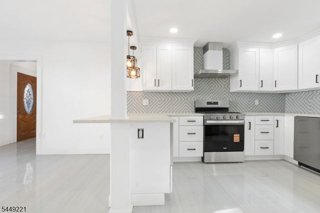 19 Cliffside Trl, Denville Twp., NJ 07834