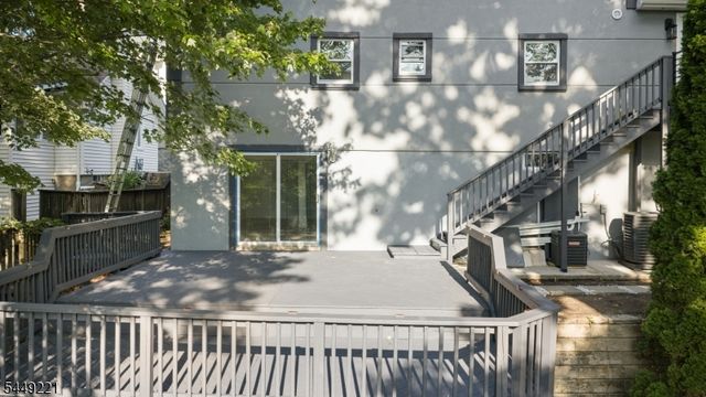 19 Cliffside Trl, Denville Twp., NJ 07834