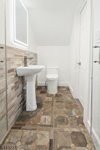 19 Cliffside Trl, Denville Twp., NJ 07834