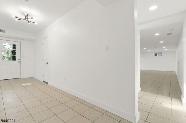 19 Cliffside Trl, Denville Twp., NJ 07834