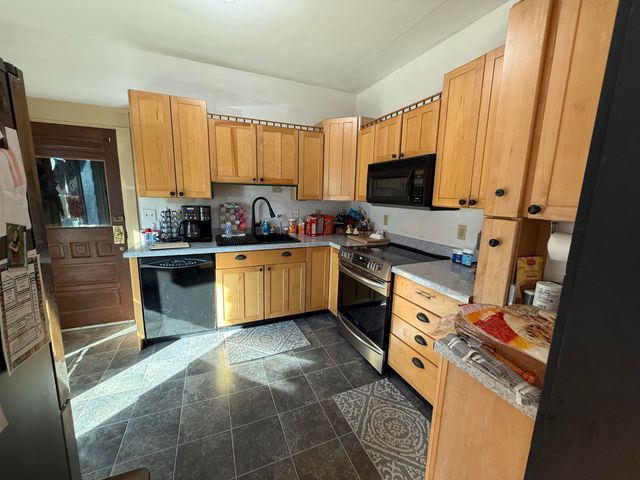 1 Oliver Court, Plattsburgh, NY 12901