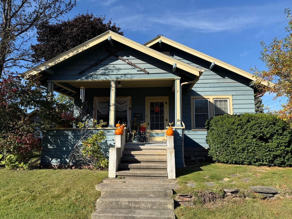 1 Oliver Court, Plattsburgh, NY 12901