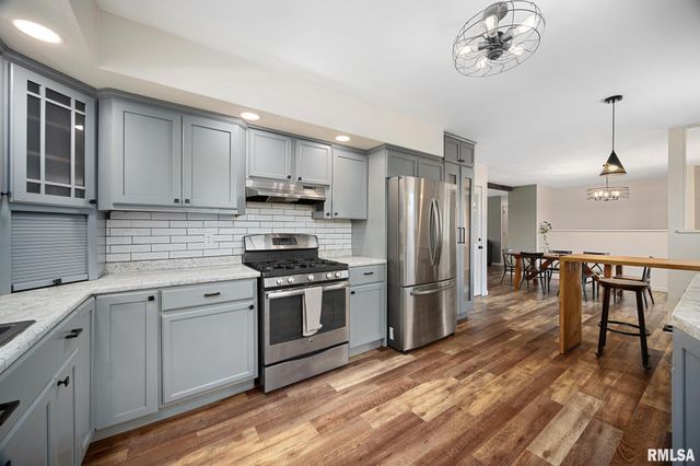 6311 RIVIERA Court, Peoria, IL 61614