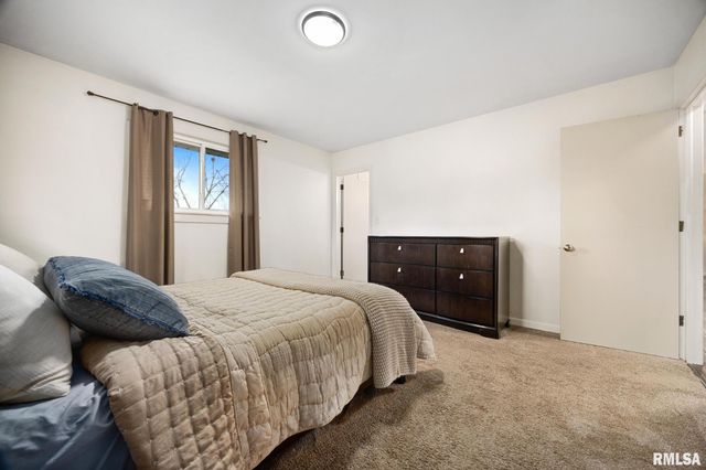 6311 RIVIERA Court, Peoria, IL 61614