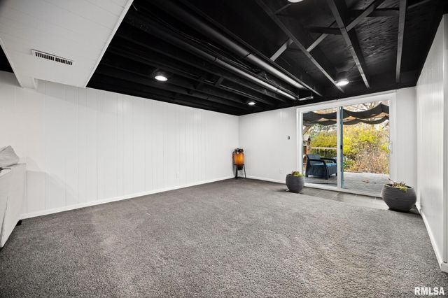 6311 RIVIERA Court, Peoria, IL 61614