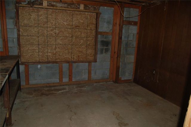 172 Meador SE Way, Atlanta, GA 30315