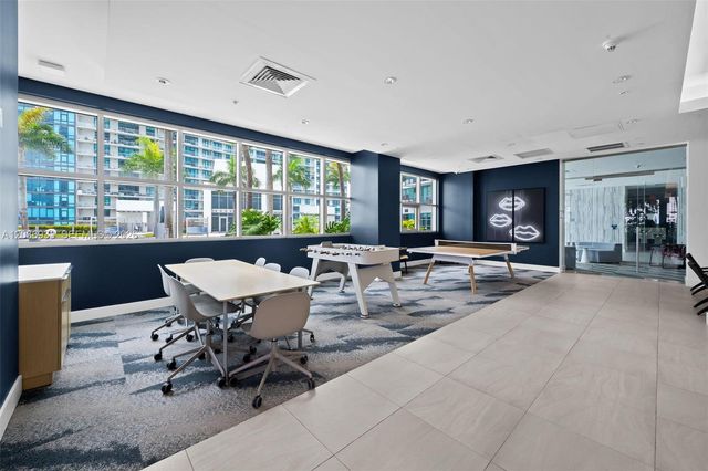 3301 NE 1st Ave H1802, Miami, FL 33137