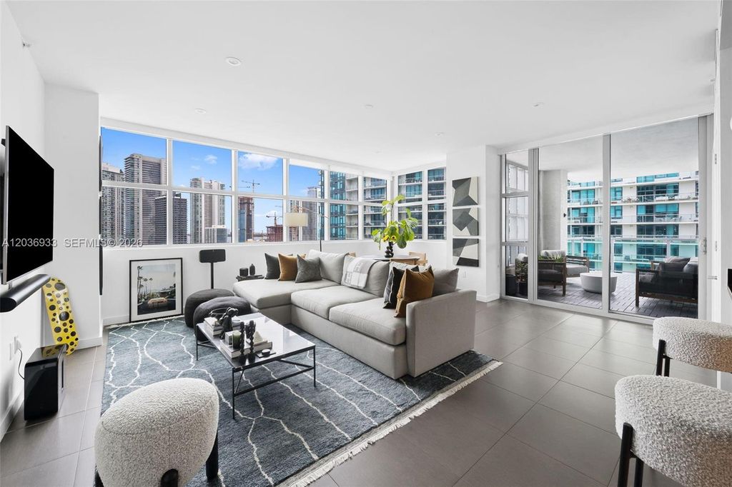 3301 NE 1st Ave H1802, Miami, FL 33137