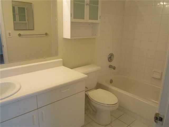 1285 Presidio Drive, Fort Lauderdale, FL 33327