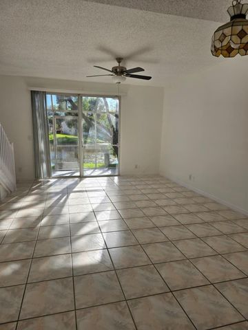 1285 Presidio Drive, Fort Lauderdale, FL 33327
