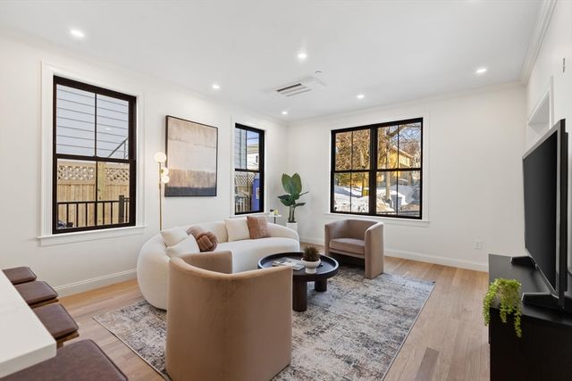 27 Shepard St 1, Boston, MA 02135