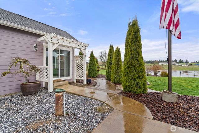 14532 130th Lane SE, Yelm, WA 98597