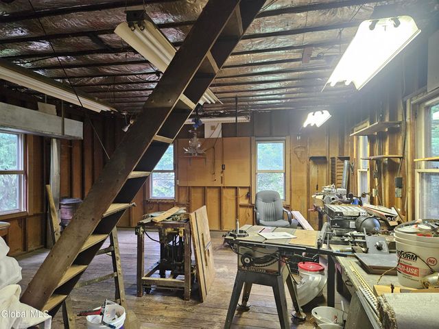 8 Schonowee Avenue, Scotia, NY 12302