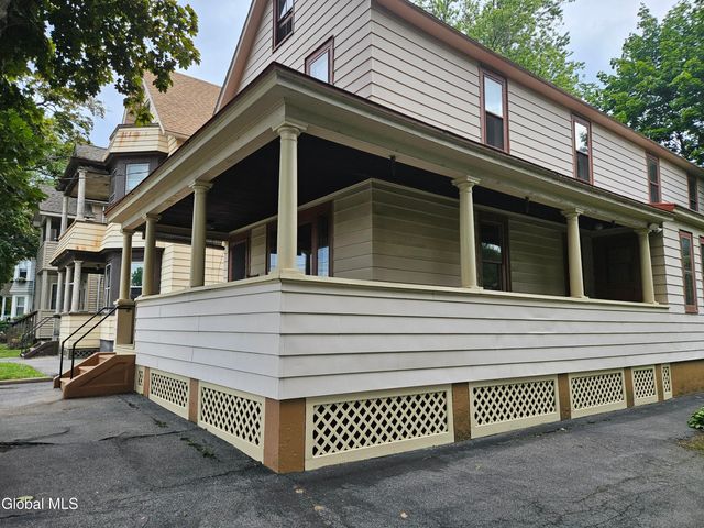 8 Schonowee Avenue, Scotia, NY 12302